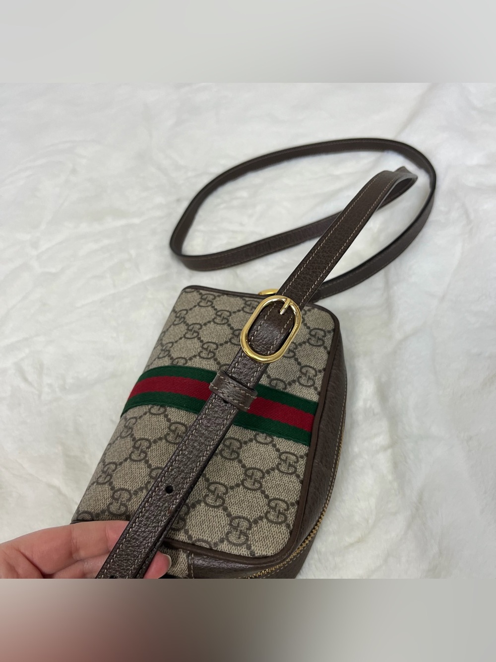 Gucci Beige GG Supreme Canvas Mini Crossbody Bag Brown Trim - Picture 6 of 16